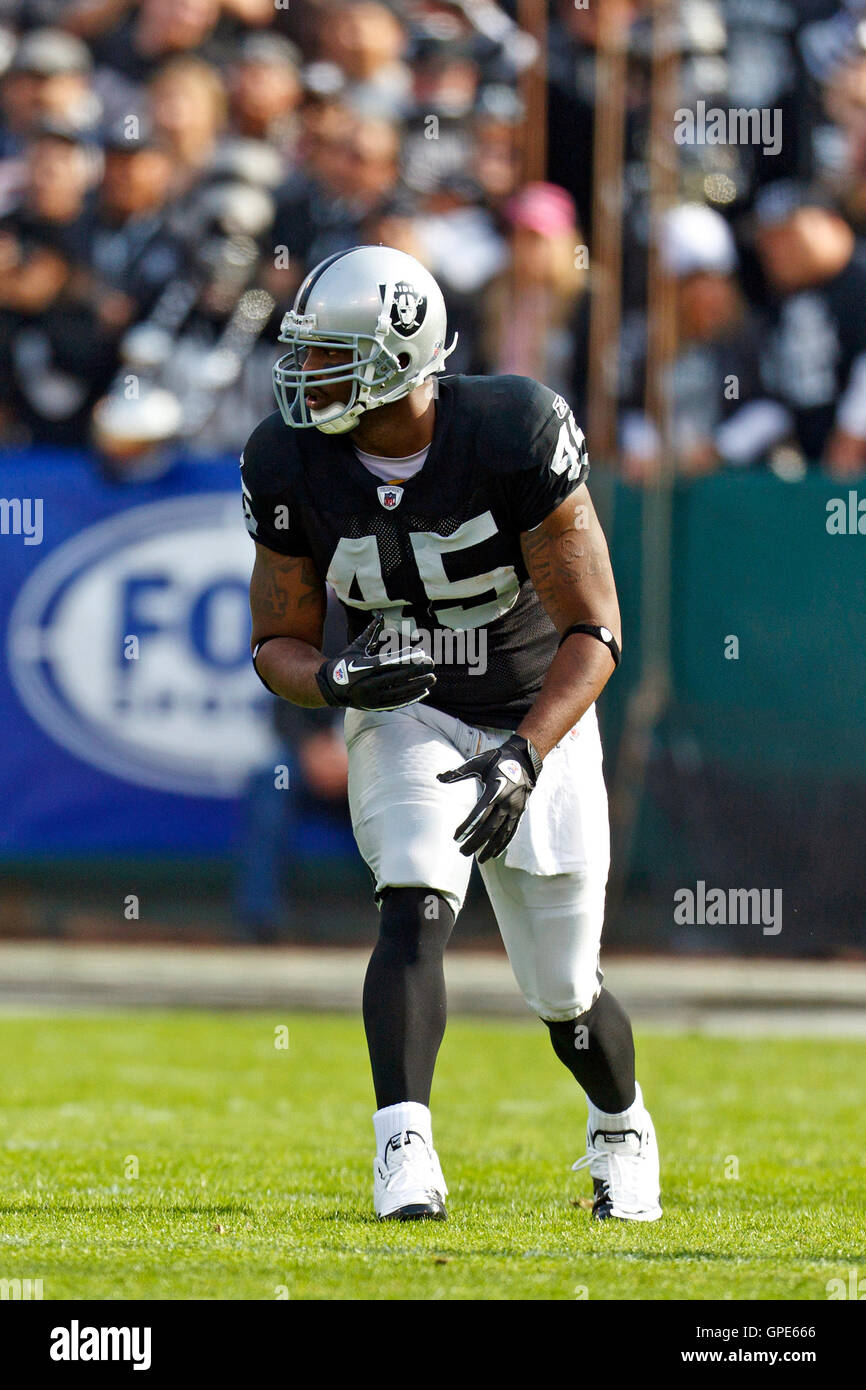 Oakland raiders fullback marcel reece hi-res stock photography and images -  Alamy