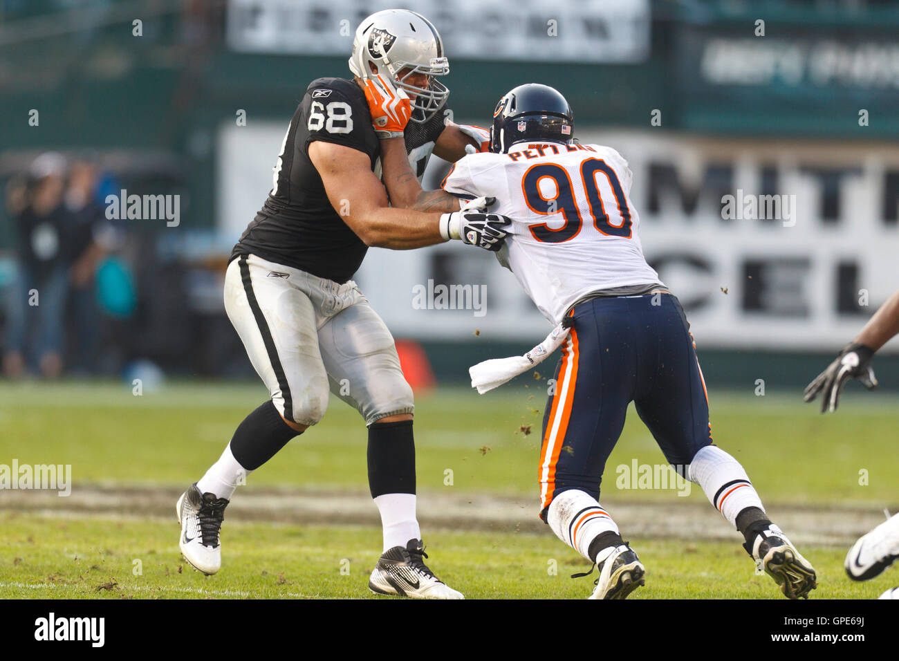 Seattle Seahawks running back Mashawn Lynch (R) breaks a tackle by Chicago  Bears safety Chris Harris as he scores on a 1-yard touchdown run during the  fourth quarter at Soldier Field in