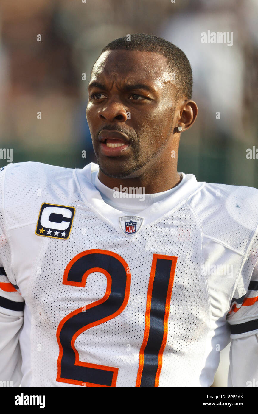 Nov 27, 2011; Oakland, CA, USA; Chicago Bears defensive back Corey Graham (21) on the sidelines against the Oakland Raiders during the fourth quarter at O.co Coliseum. Oakland defeated Chicago 25-20. Stock Photo