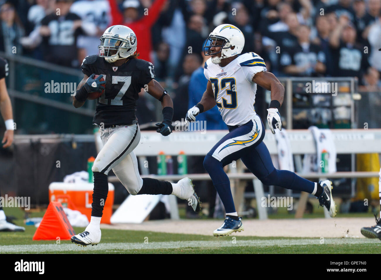 Jan 1, 2012; Oakland, CA, USA; Oakland Raiders wide receiver Denarius Moore (17) rushes past San