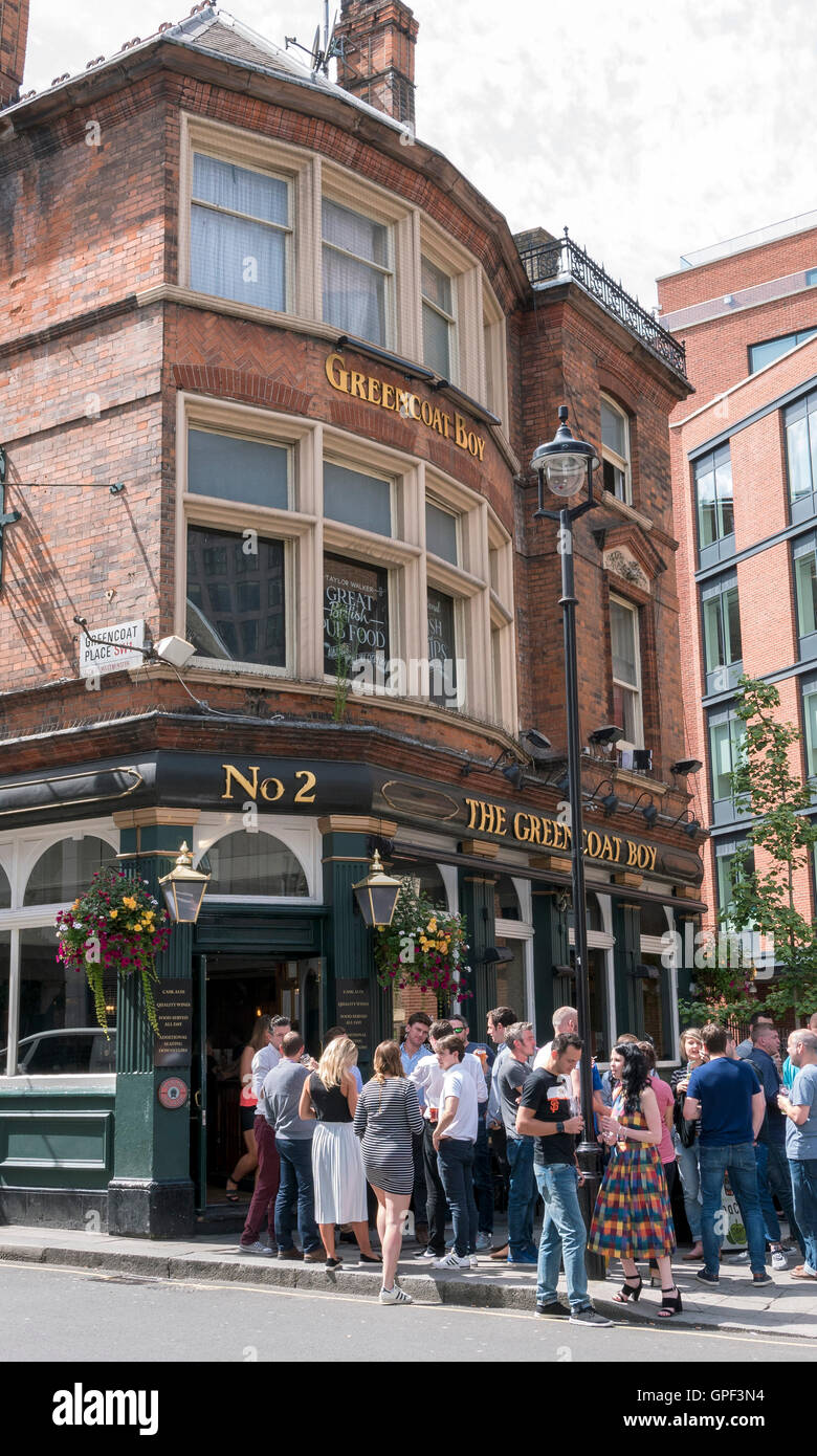 Sw1 on hires stock photography and images Alamy