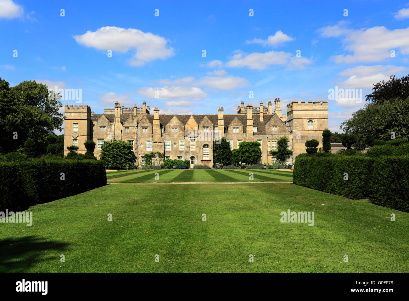 Summer, Grimsthorpe Castle and Gardens, Lincolnshire, England, UK Stock Photo