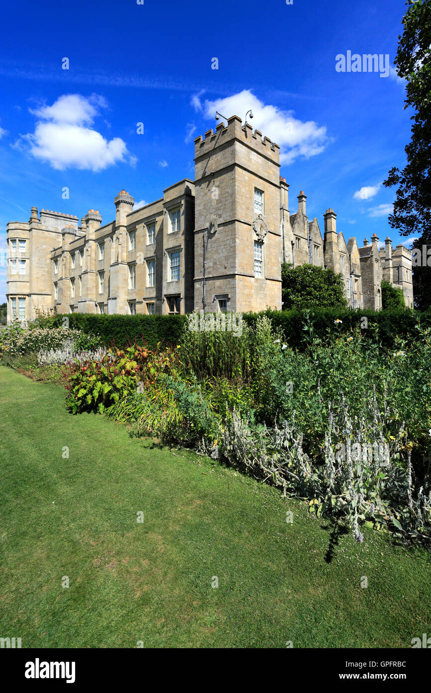 Summer, Grimsthorpe Castle and Gardens, Lincolnshire, England, UK Stock Photo