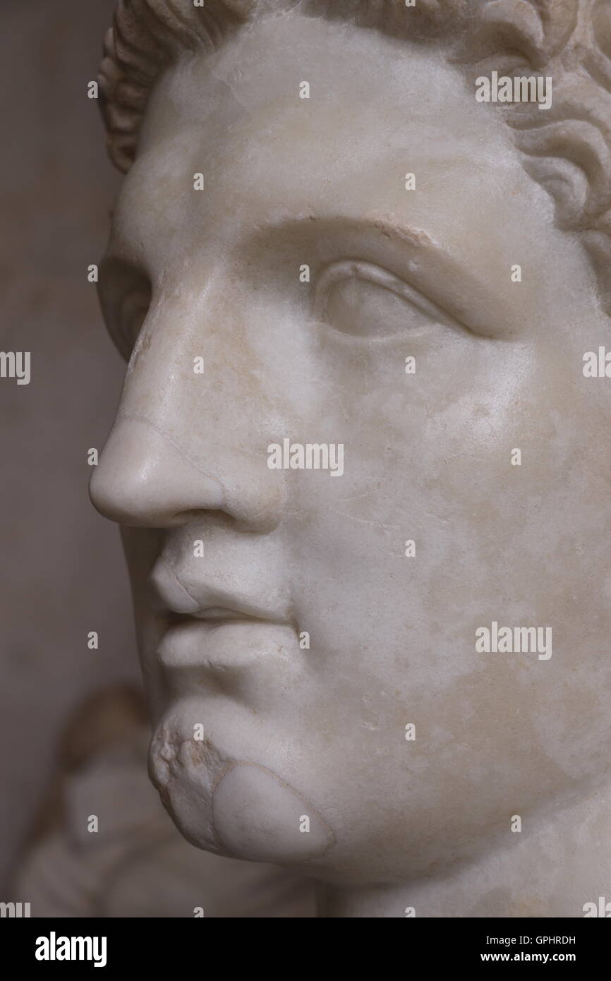 Antique sculpture in the Capitoline museums in Rome Stock Photo - Alamy