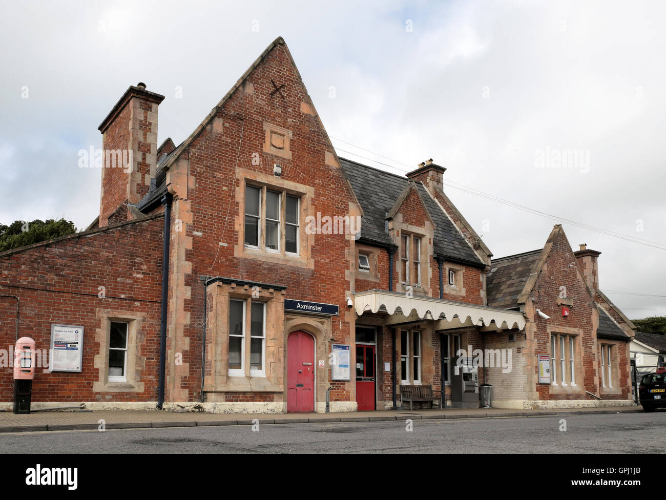 Exterior view of Axminster Railway Station designed by architect William Tite in 1860  in Devon, England UK   KATHY DEWITT Stock Photo
