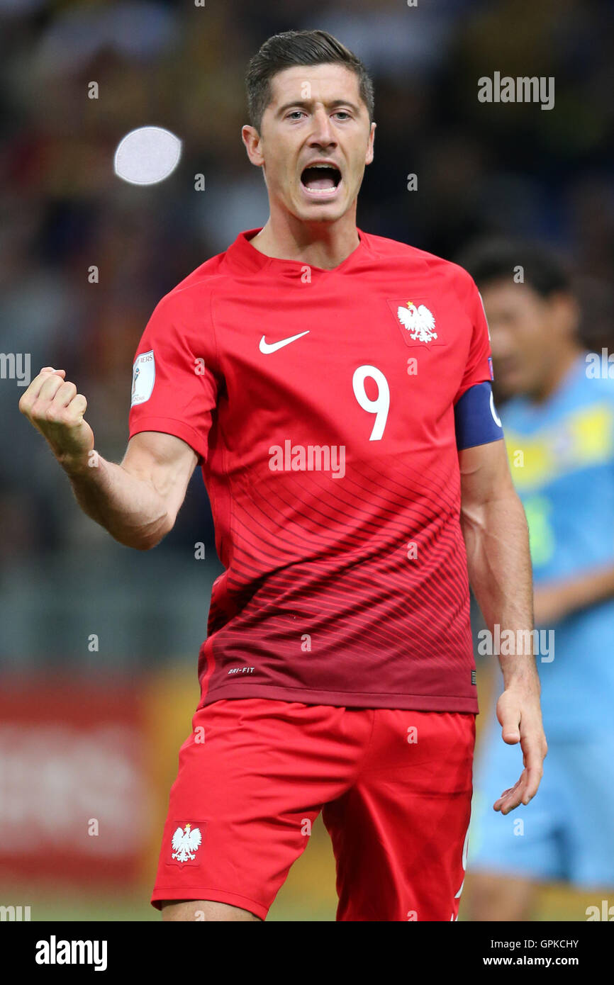 Astana, Kazakhstan. 4th September, 2016. Robert Lewandowski (POL) celebrates as he scores from the penalty spot for 0-2. Kazakhstan versus Poland, FIFA World Cup 2018 qualifier. The game ended in a 2-2 draw Credit: Action Plus Sports Images/Alamy Live News Stock Photo