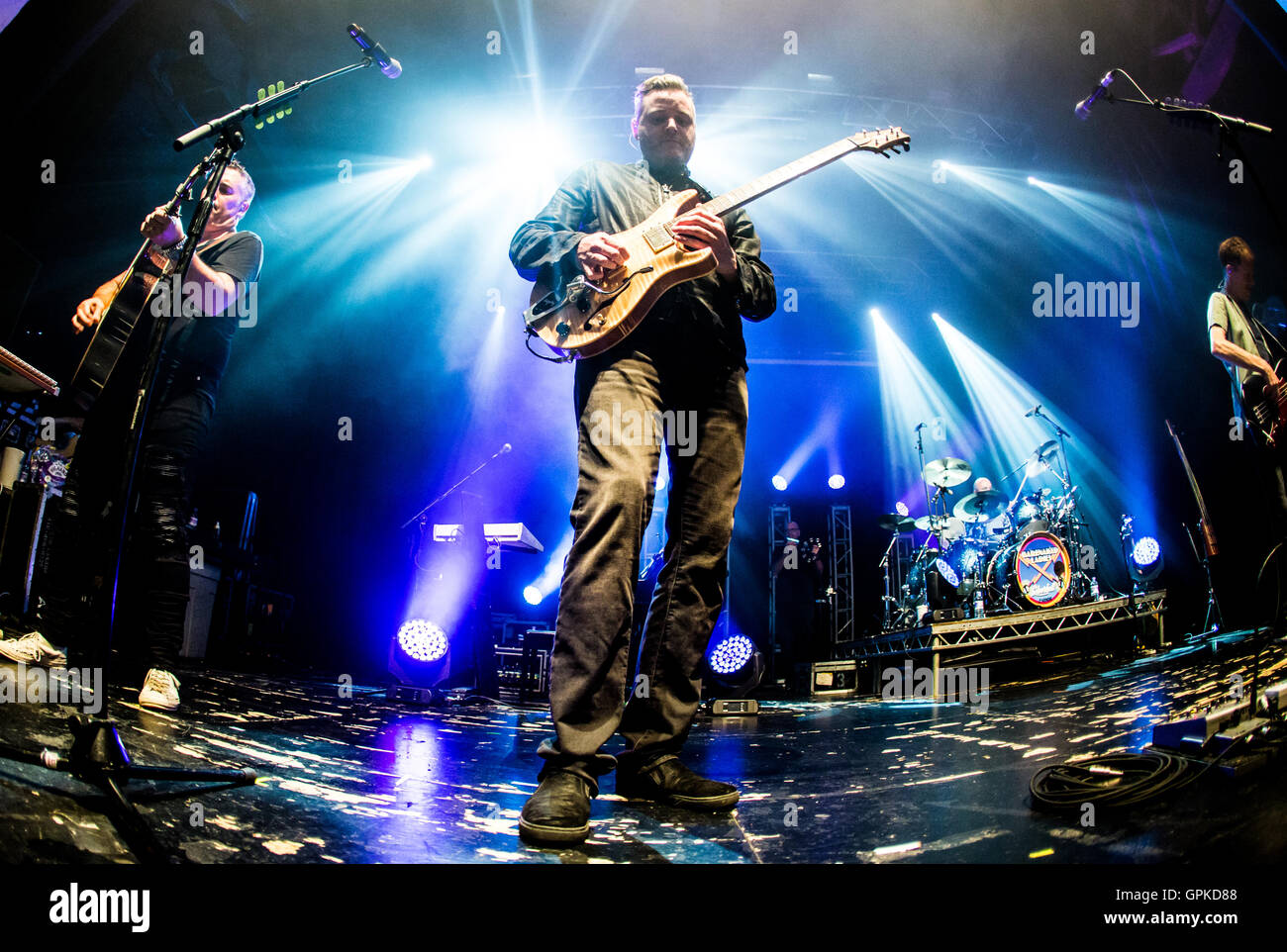 Photos of barenaked ladies concert hi-res stock photography and images