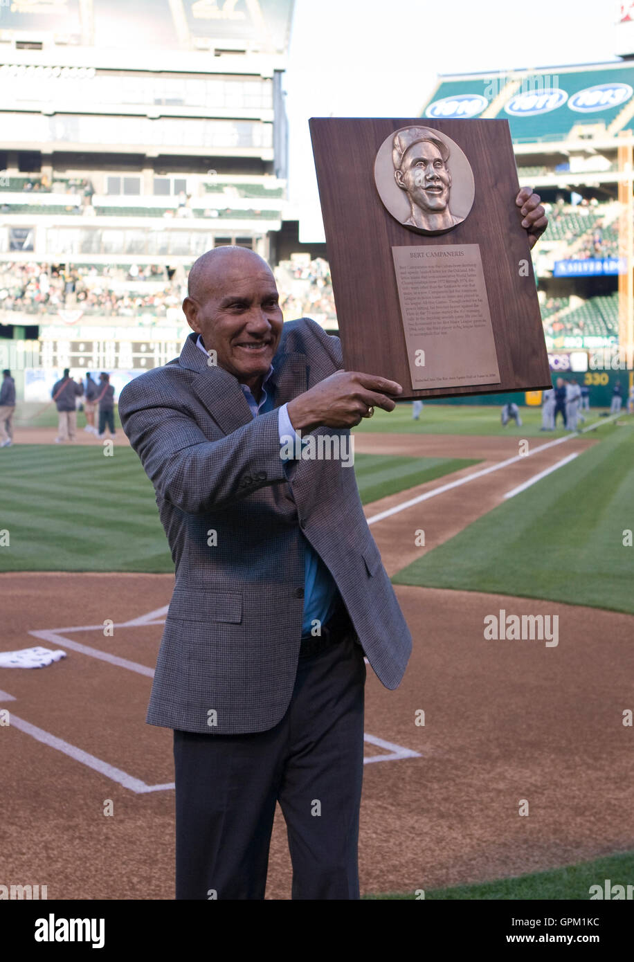 Former oakland athletics hi-res stock photography and images - Alamy