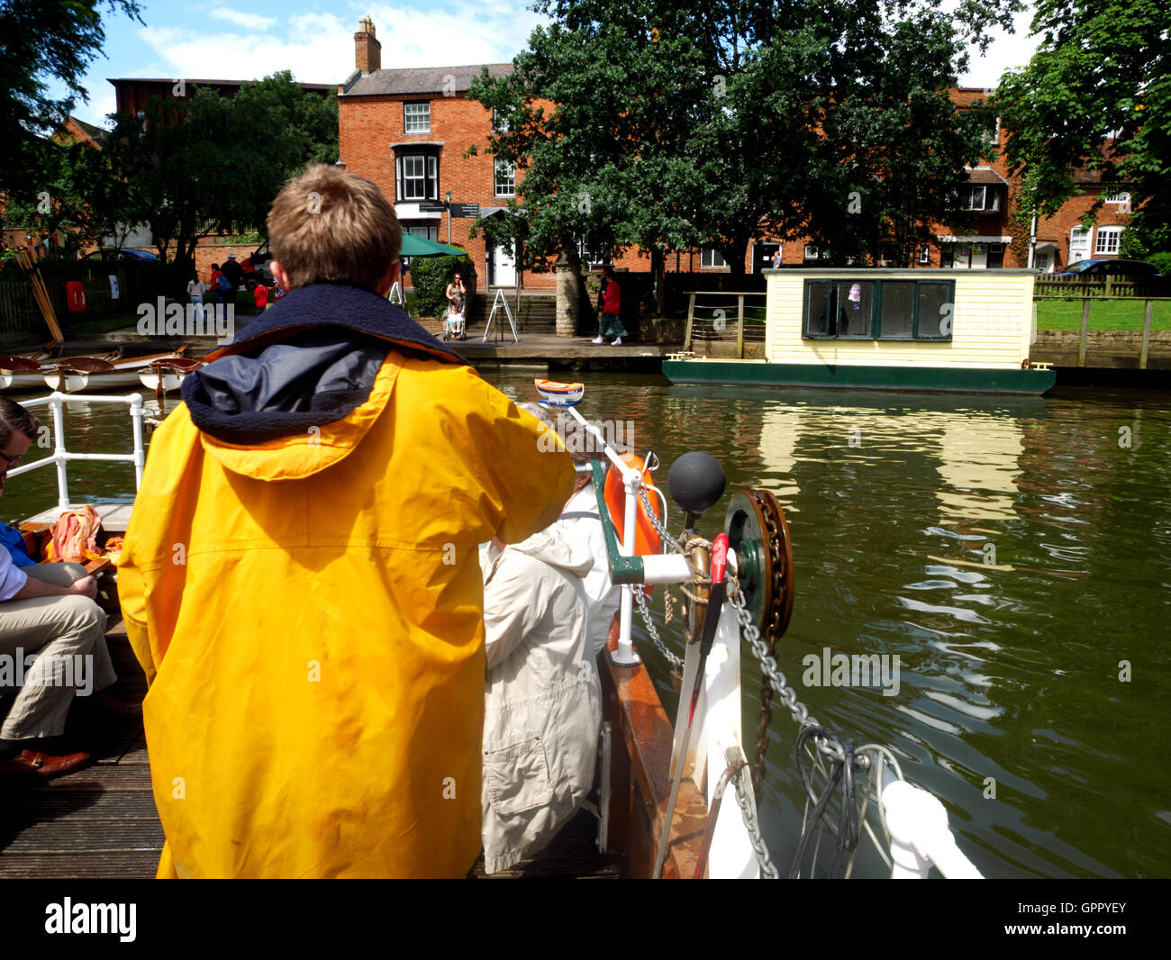 Hand operated chain ferry hi-res stock photography and images - Alamy
