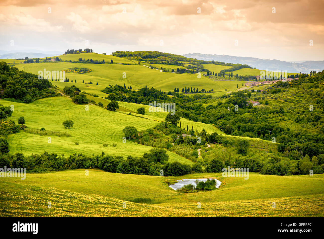 Beautiful tuscan landscape view hi-res stock photography and images - Alamy