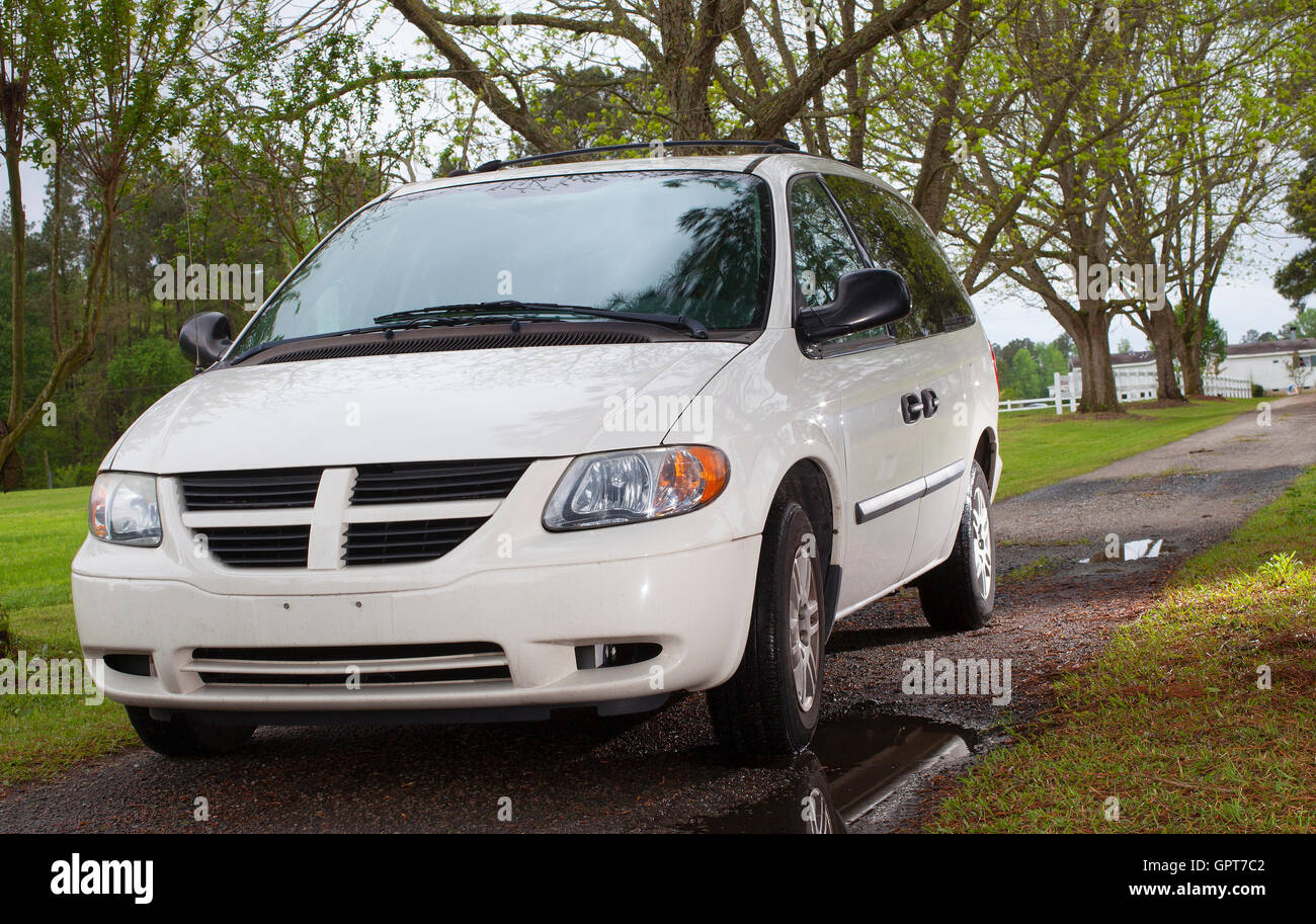 White minivan cheap