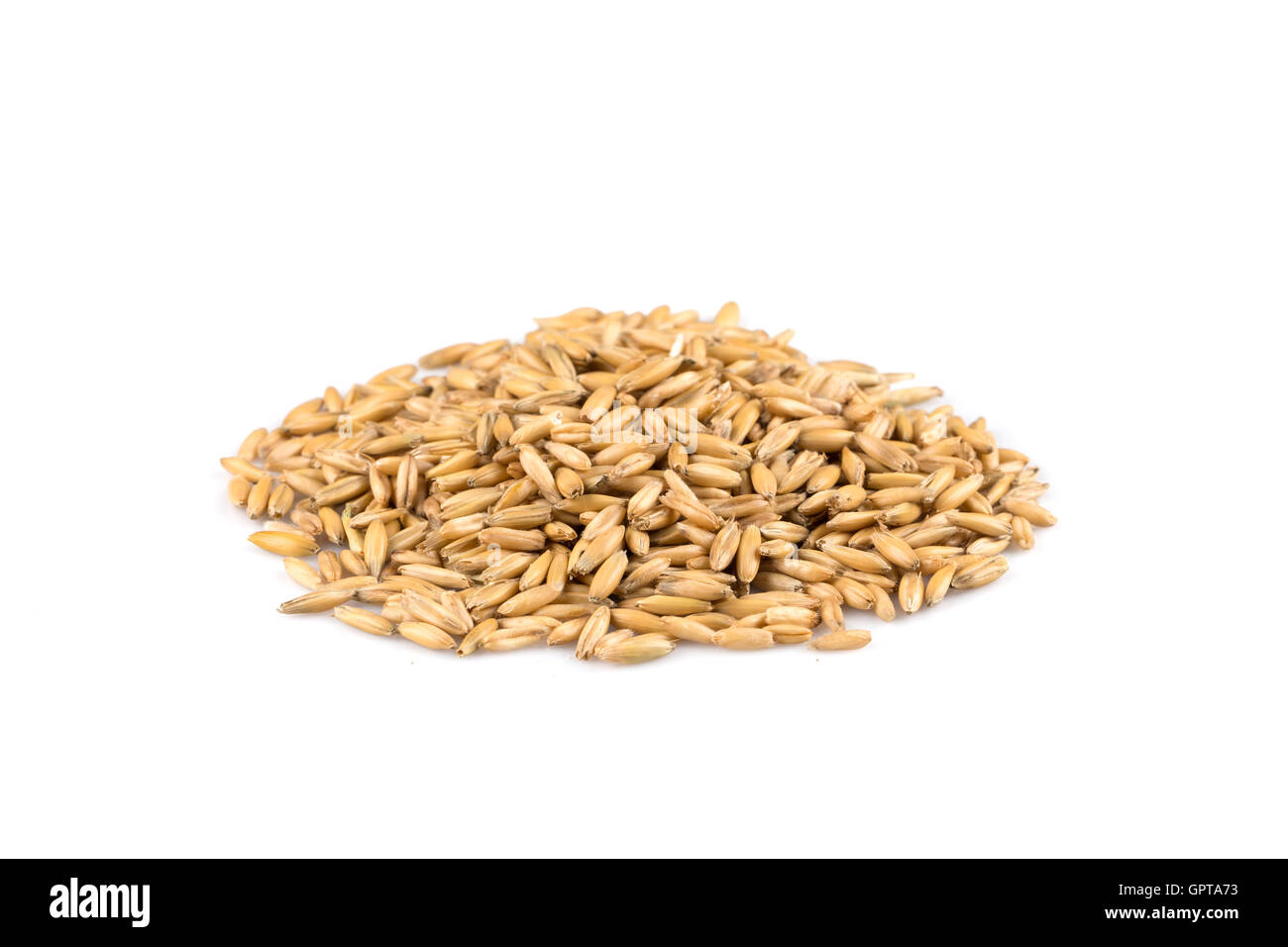 pile of organic oat grains isolated on white background Stock Photo - Alamy