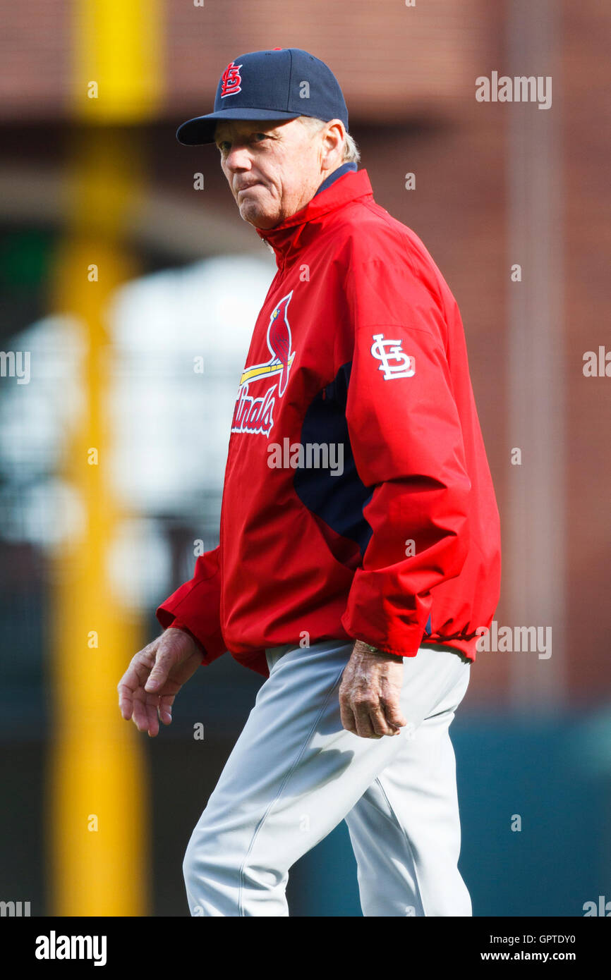 Competition louis duncan hires stock photography and images Alamy