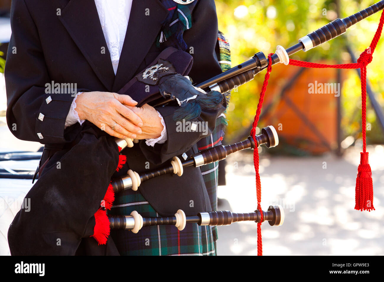 Scottish Bagpipe Player Stock Photo Alamy