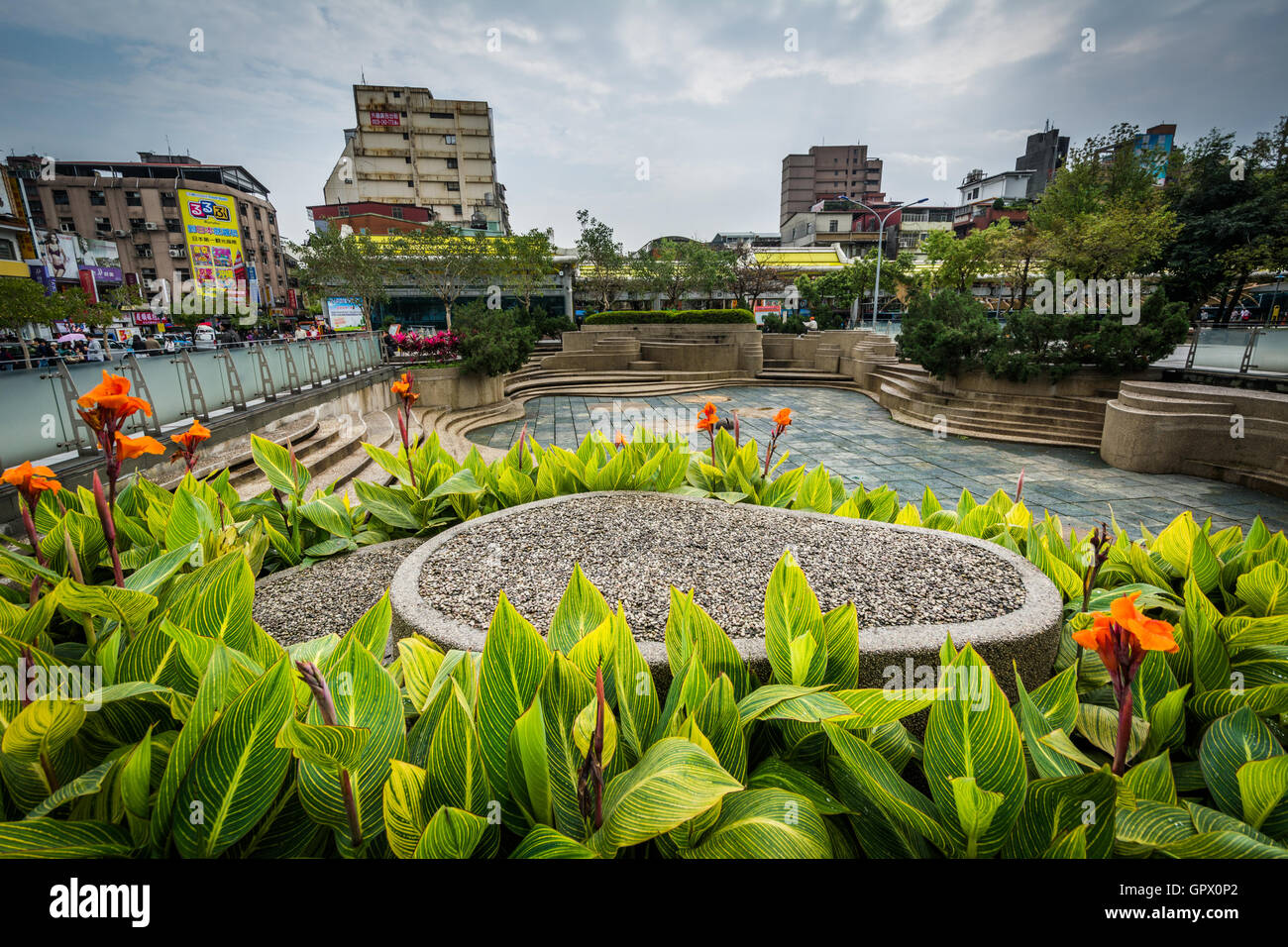 Gardens at Mengxia Park, in the Wanhua District of Taipei, Taiwan. Stock Photo