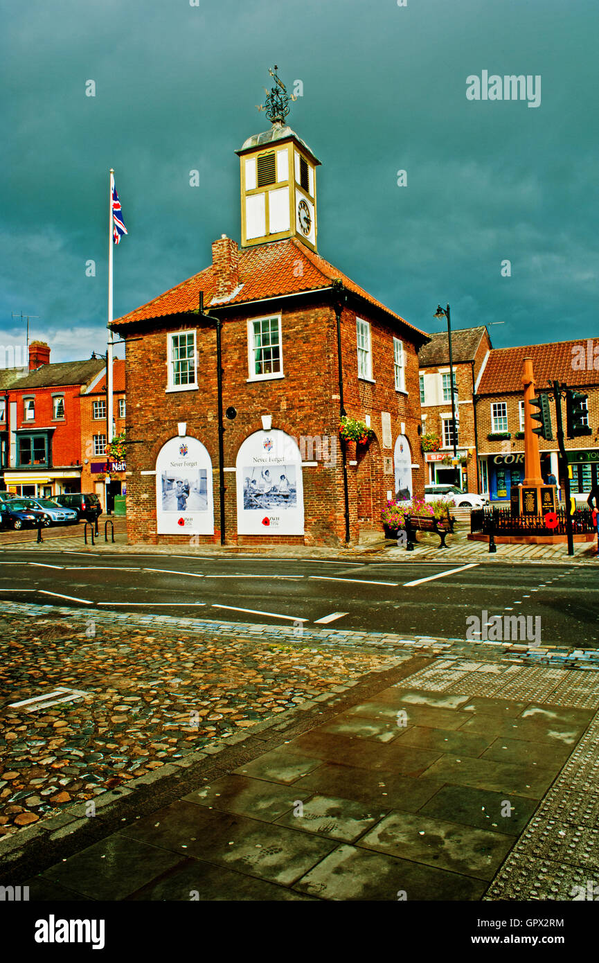 Yarm Town hall, Yarm near Stockton on Tees, Cleveland Stock Photo Alamy