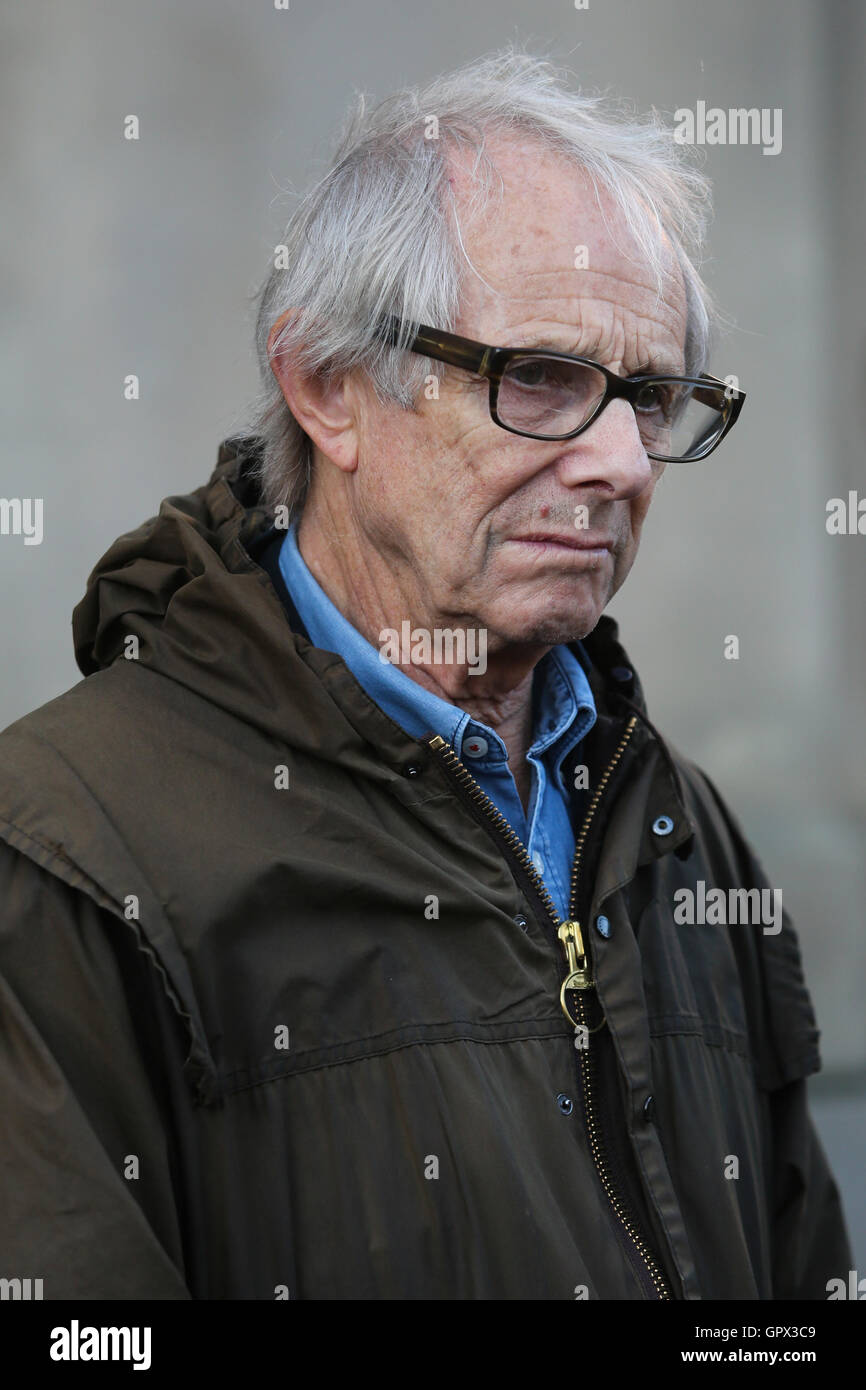 Sheffield, UK. Film director Ken Loach at a Jeremy Corbyn campaign rally in Sheffield, South Yorkshire, during the 2016 Labour l Stock Photo