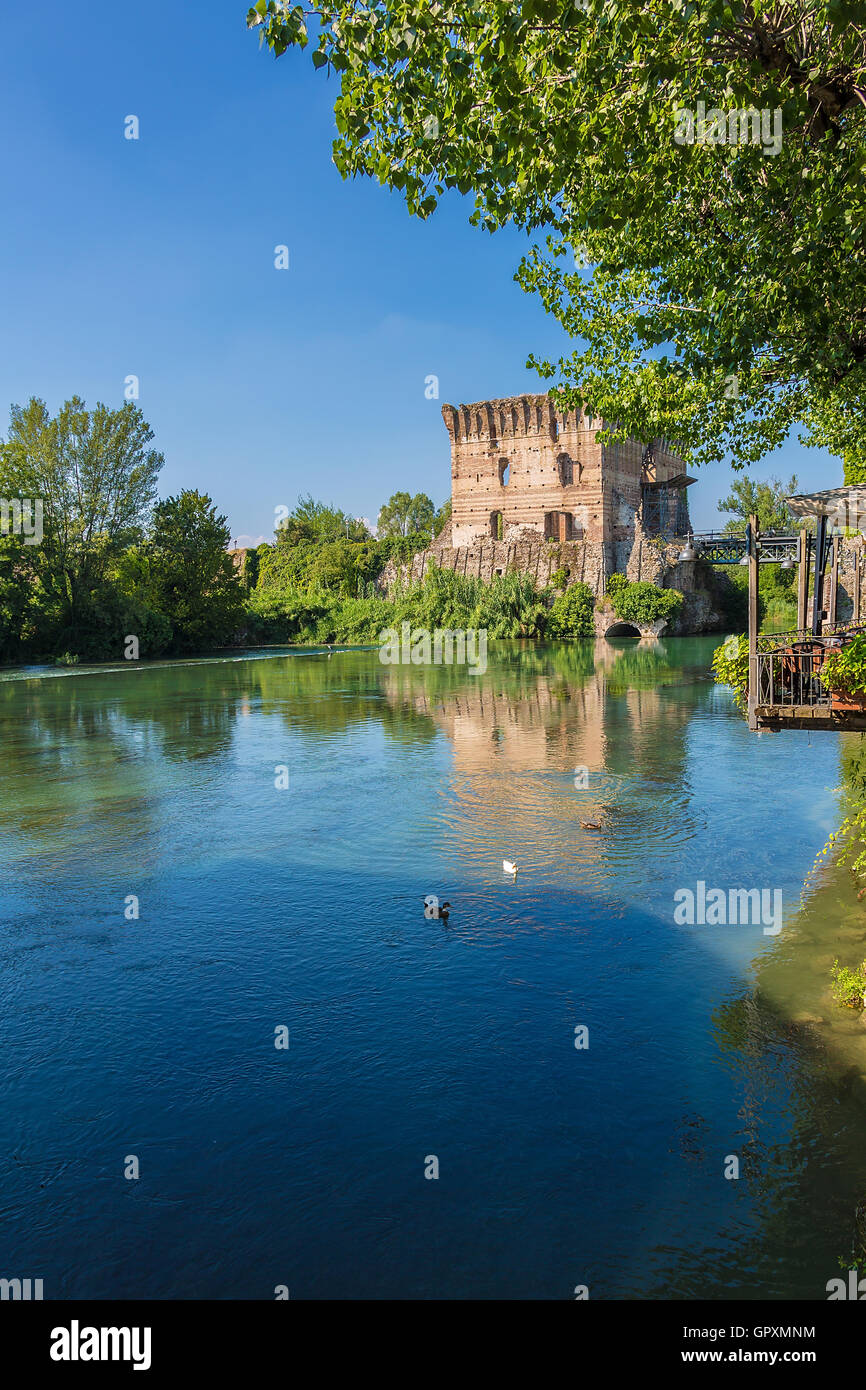 Verona dam hi-res stock photography and images - Alamy
