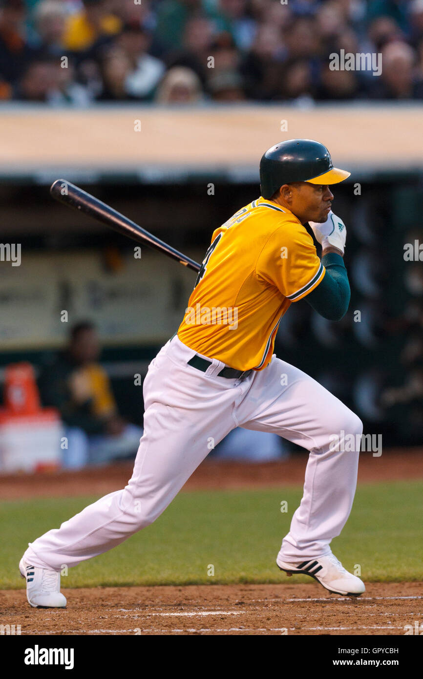 Oakland Athletics' Coco Crisp has iPhone game, Coco's Fro Patrol - Sports  Illustrated
