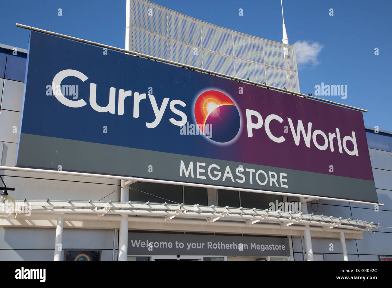 Currys PC World Megastore Stock Photo Alamy