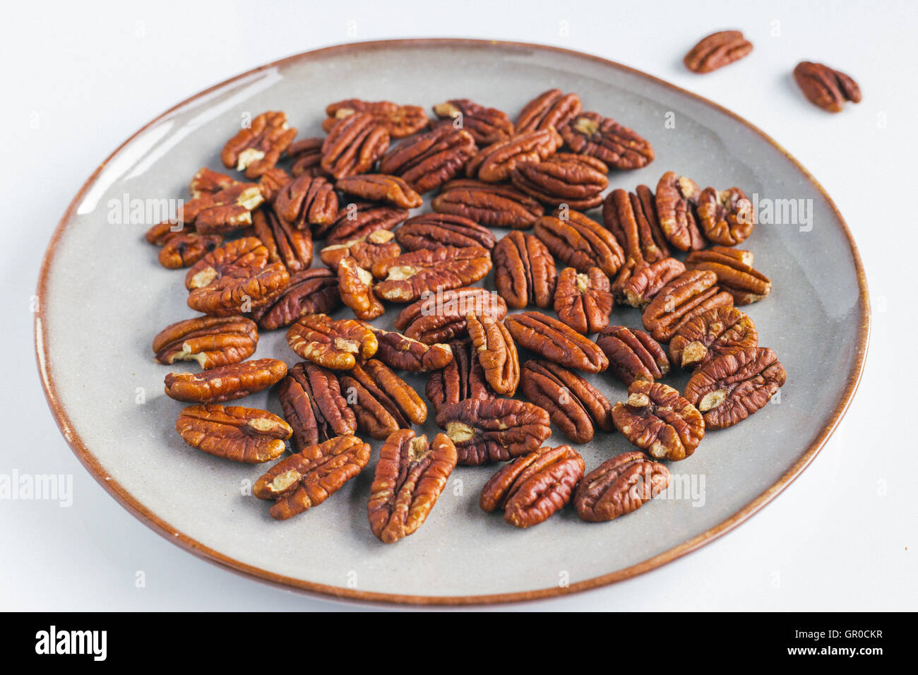 Whole pecans Stock Photo Alamy