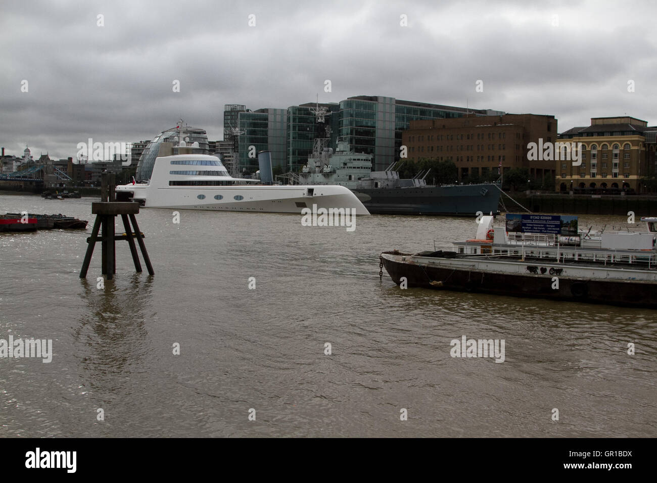 London UK. 6th September 2016. A 300 million dollar superyacht by  Russian billionaire Andrey Melnichenko sailed up the River Thames  to moor alongside HMS Belfast. The 119 metre superyacht was designed by Phillip Starck and built at the Blohm and Voos Shipyards in 2008 Credit:  amer ghazzal/Alamy Live News Stock Photo