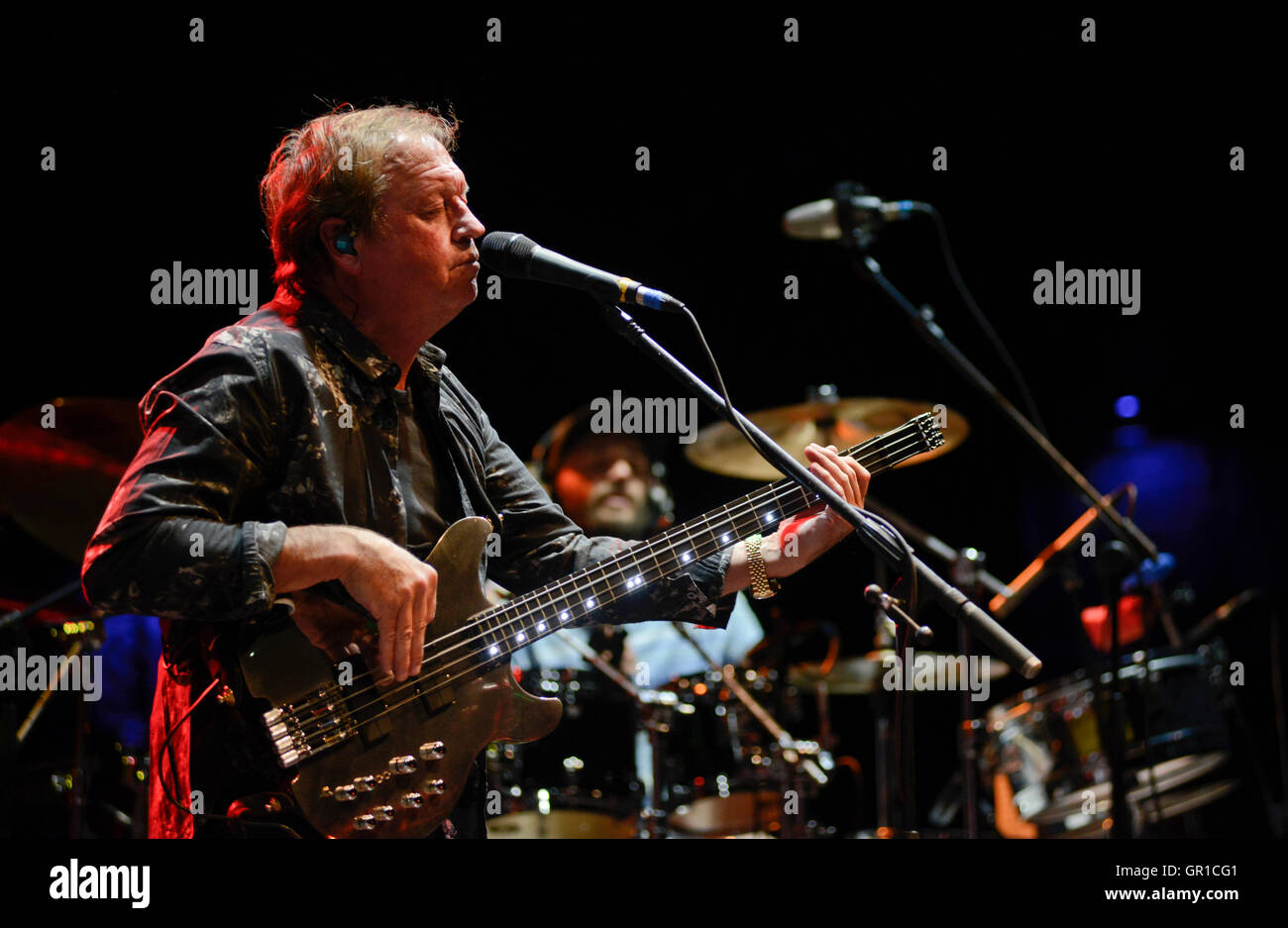 Level 42 1986 hires stock photography and images Alamy