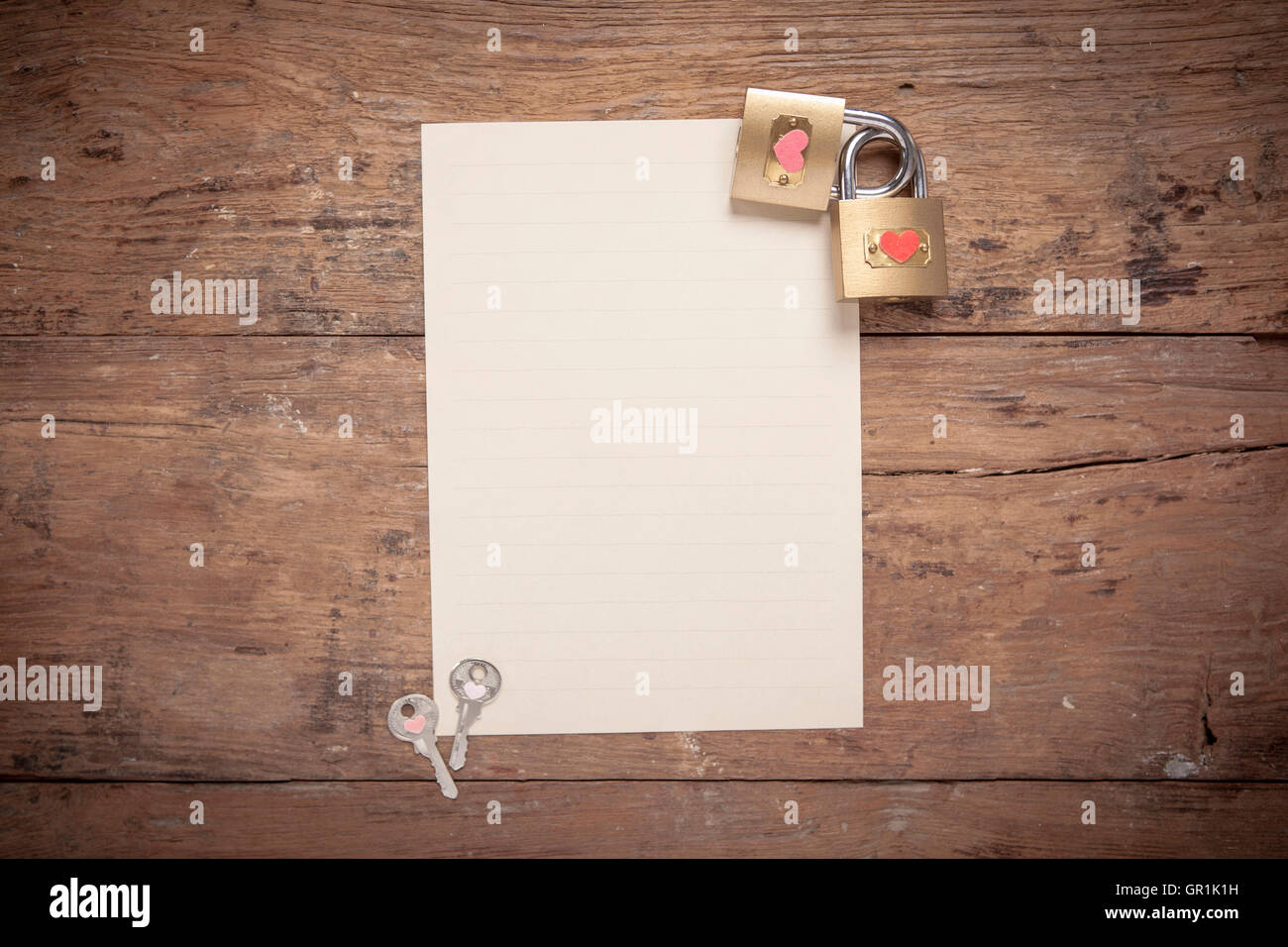 Letter paper hi-res stock photography and images - Alamy
