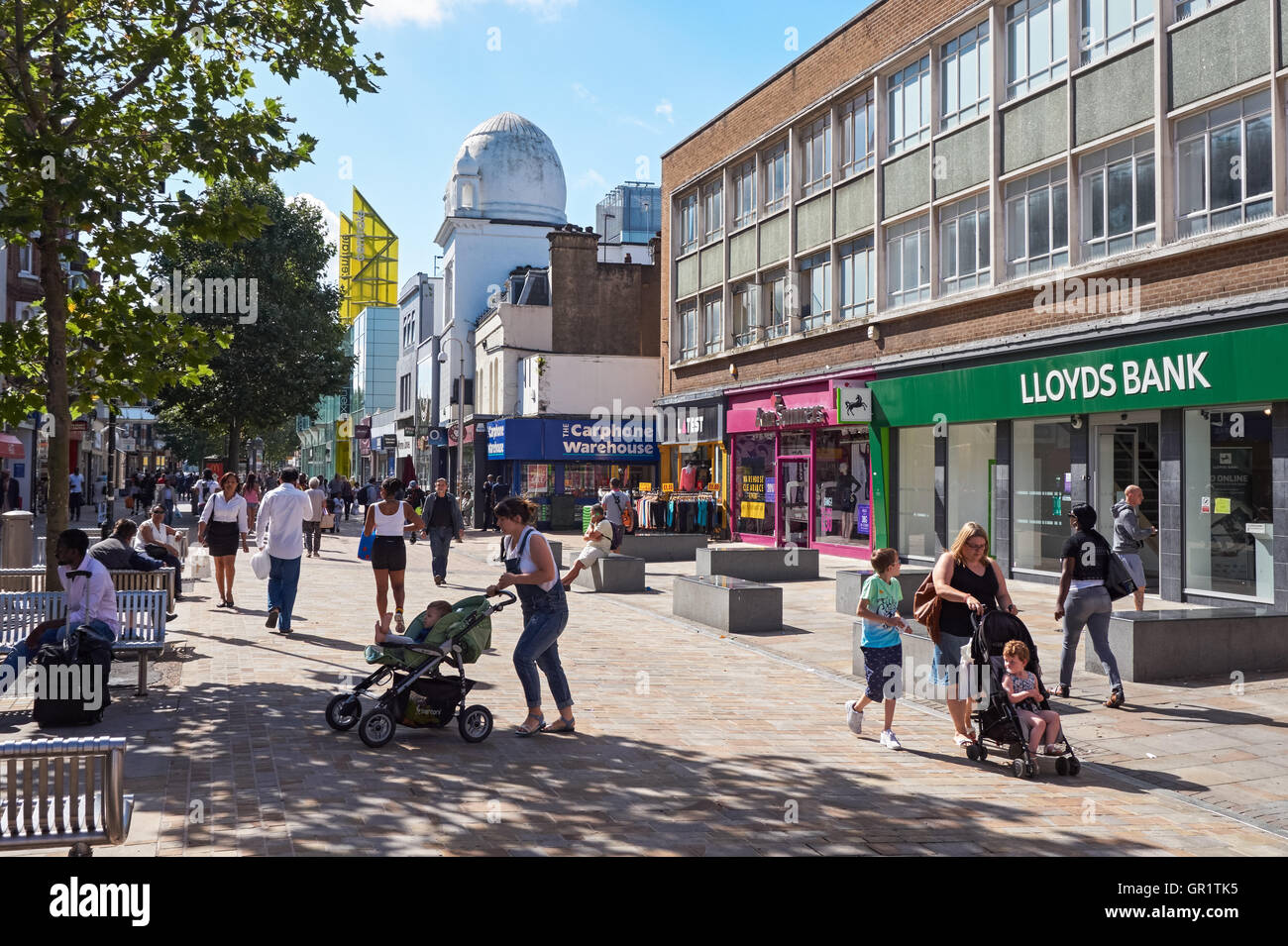 Shoppers on the North End pedestrian street in Croydon, London England United Kingdom UK Stock Photo