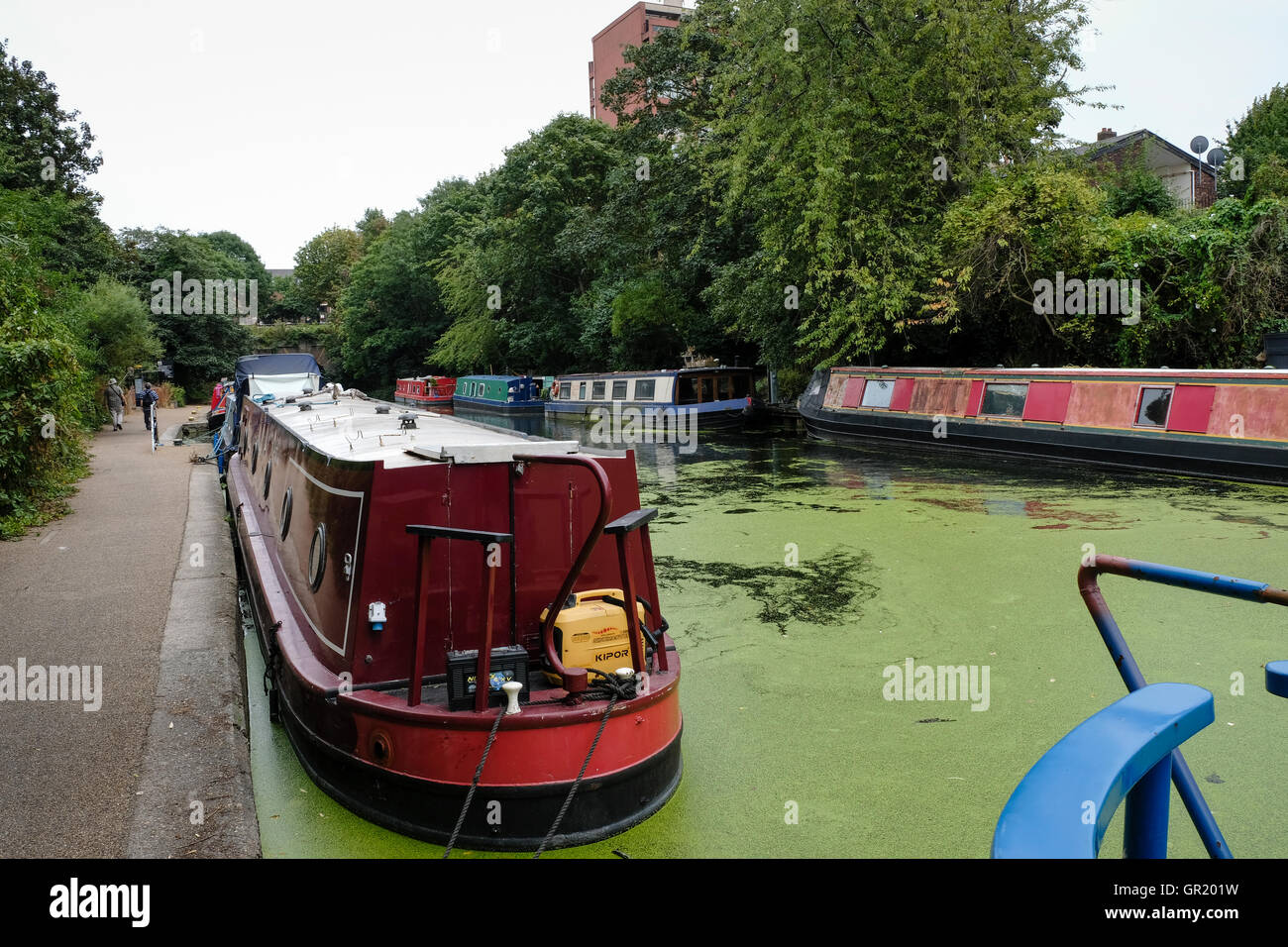 Regent's Canal, London at the approach to Islington Tunnel (West portal) Stock Photo