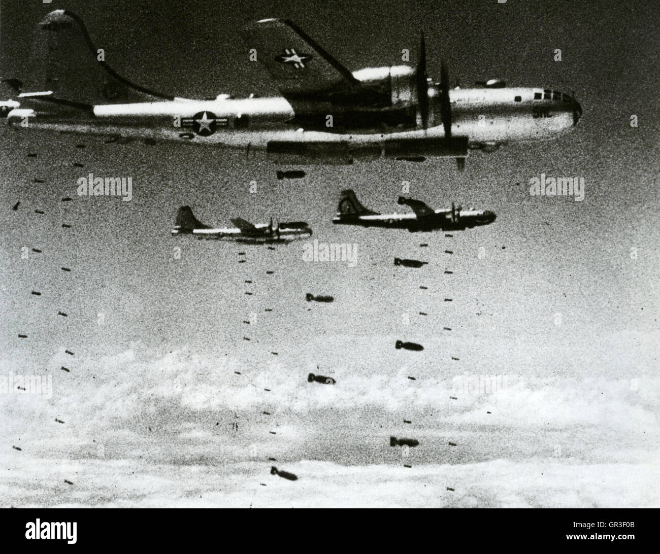 KOREAN WAR   US Air Force B-29 Superfortresses on a daylight bombing raid about 1951 Stock Photo