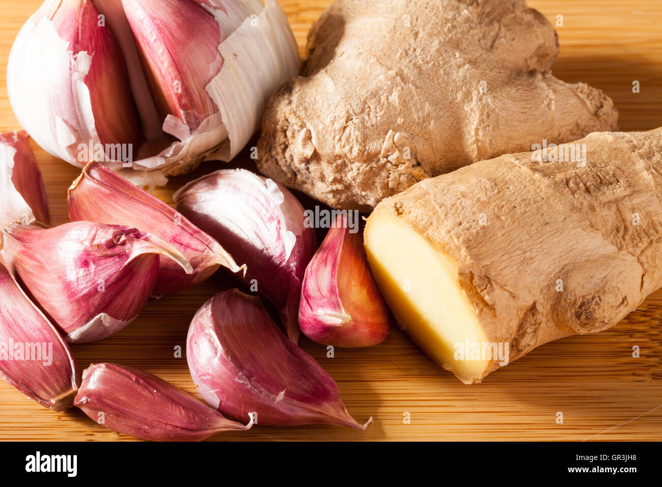 Garlic and ginger Stock Photo Alamy