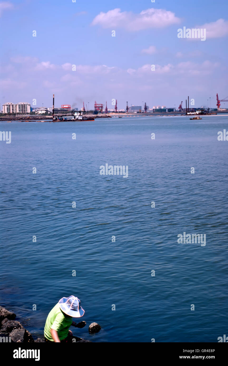 China's Hainan Island tropical coastal scenery Stock Photo - Alamy