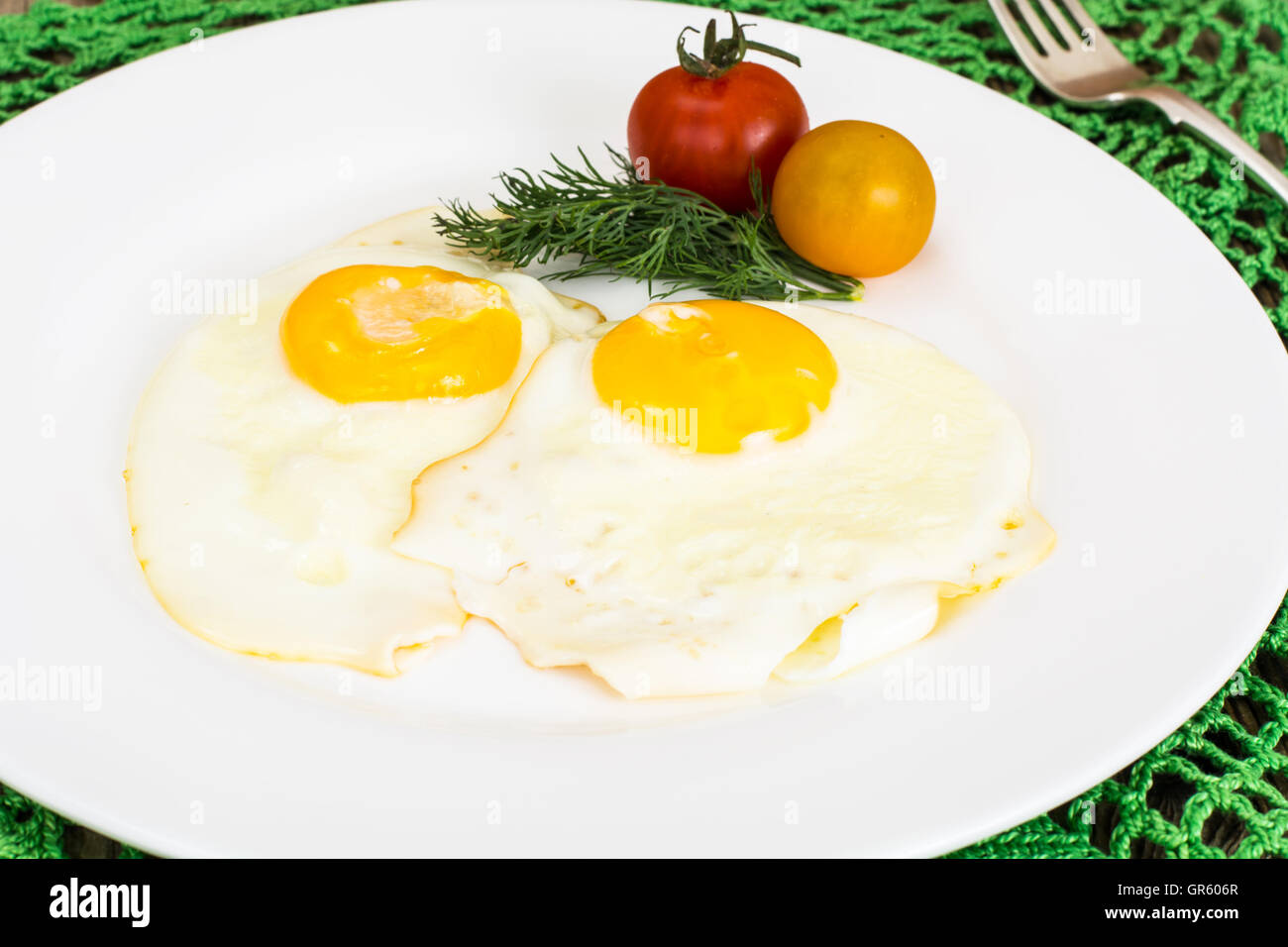 Scrambled Eggs on White Plate Stock Photo - Alamy