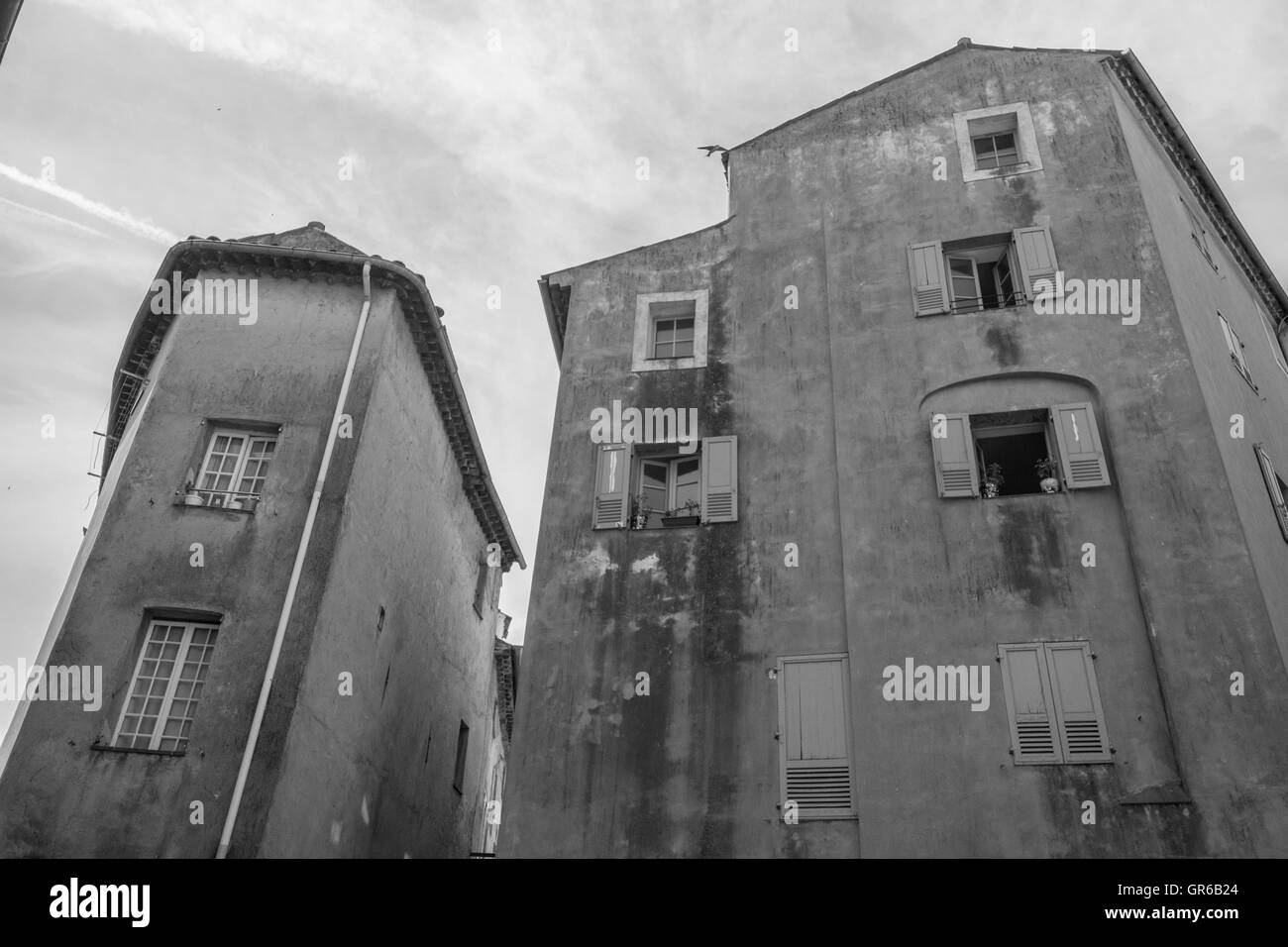 Lived in houses Black and White Stock Photos & Images - Alamy