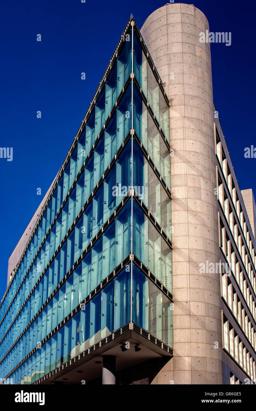 Skyscraper Stock Photo - Alamy