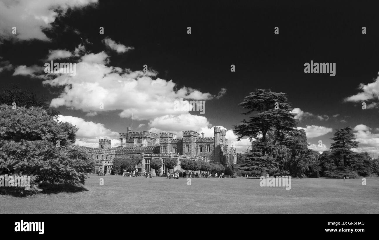 Gardens at Hampton Court Castle, near Leominster, Hereford, England Stock Photo
