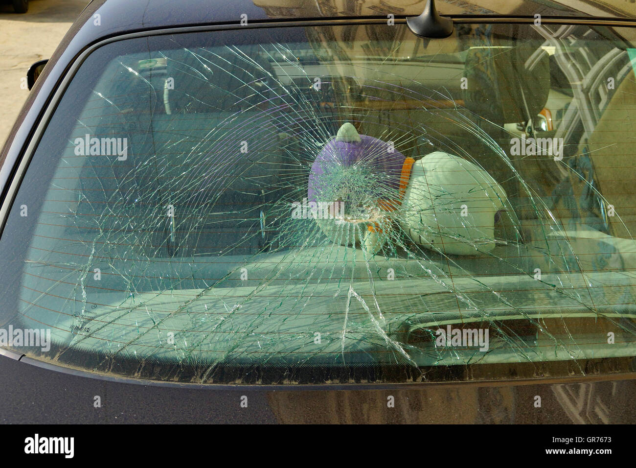 Car rear window hires stock photography and images Alamy