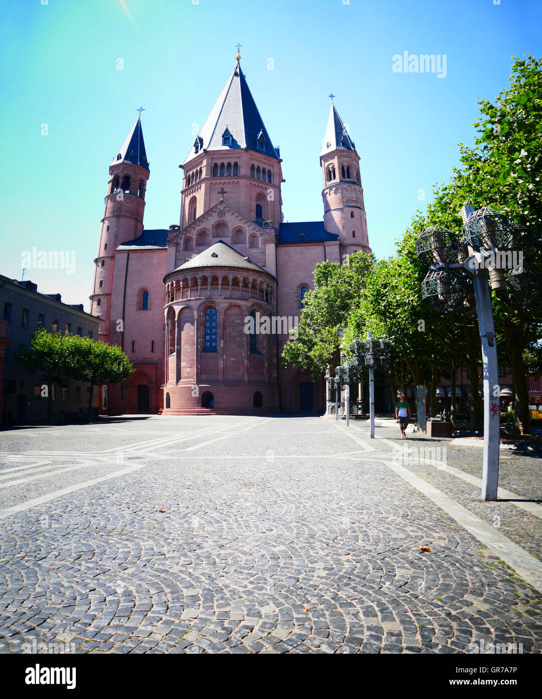 Cathedral of mainz hi-res stock photography and images - Alamy