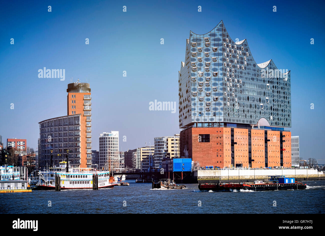 Elbe Philharmonic Hall High Resolution Stock Photography and Images - Alamy