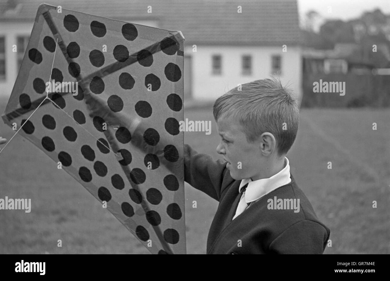 Human kite flying hires stock photography and images Alamy