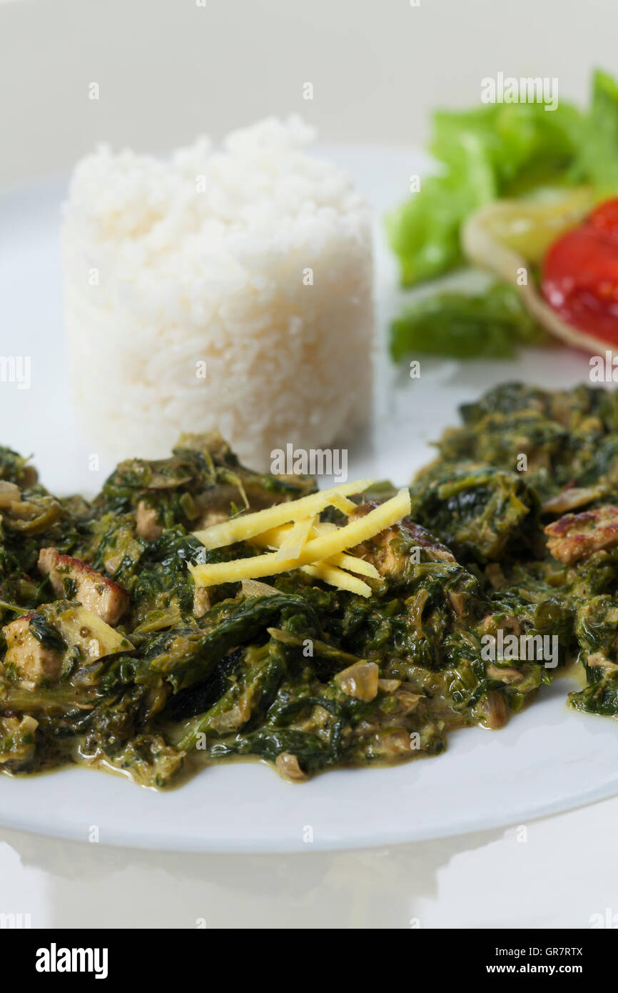 Indian Spinach Curry Stock Photo - Alamy