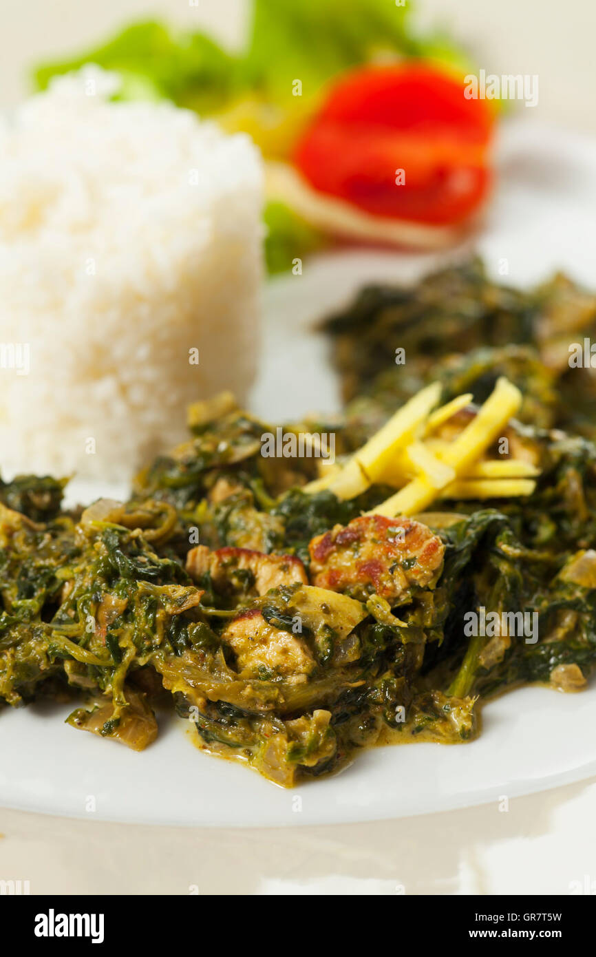 Indian Spinach Curry Stock Photo - Alamy