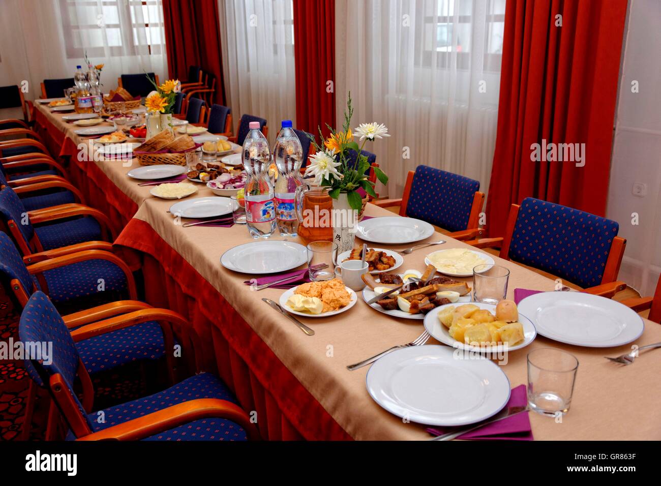 Long Table With Food Stock Photo Alamy