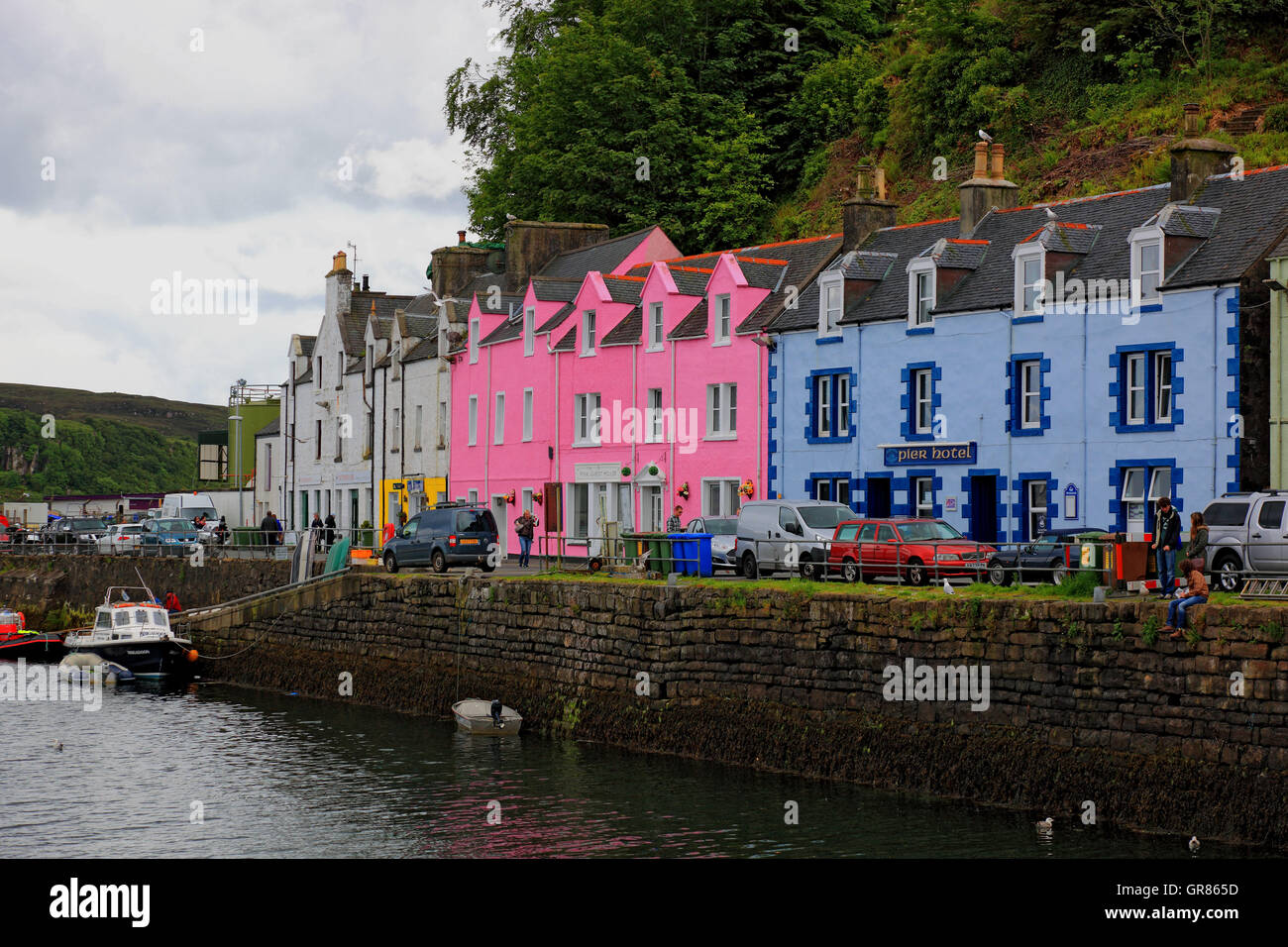 Scotland, the Inner Hebrides, Isle of Skye, city of Portree, coloured