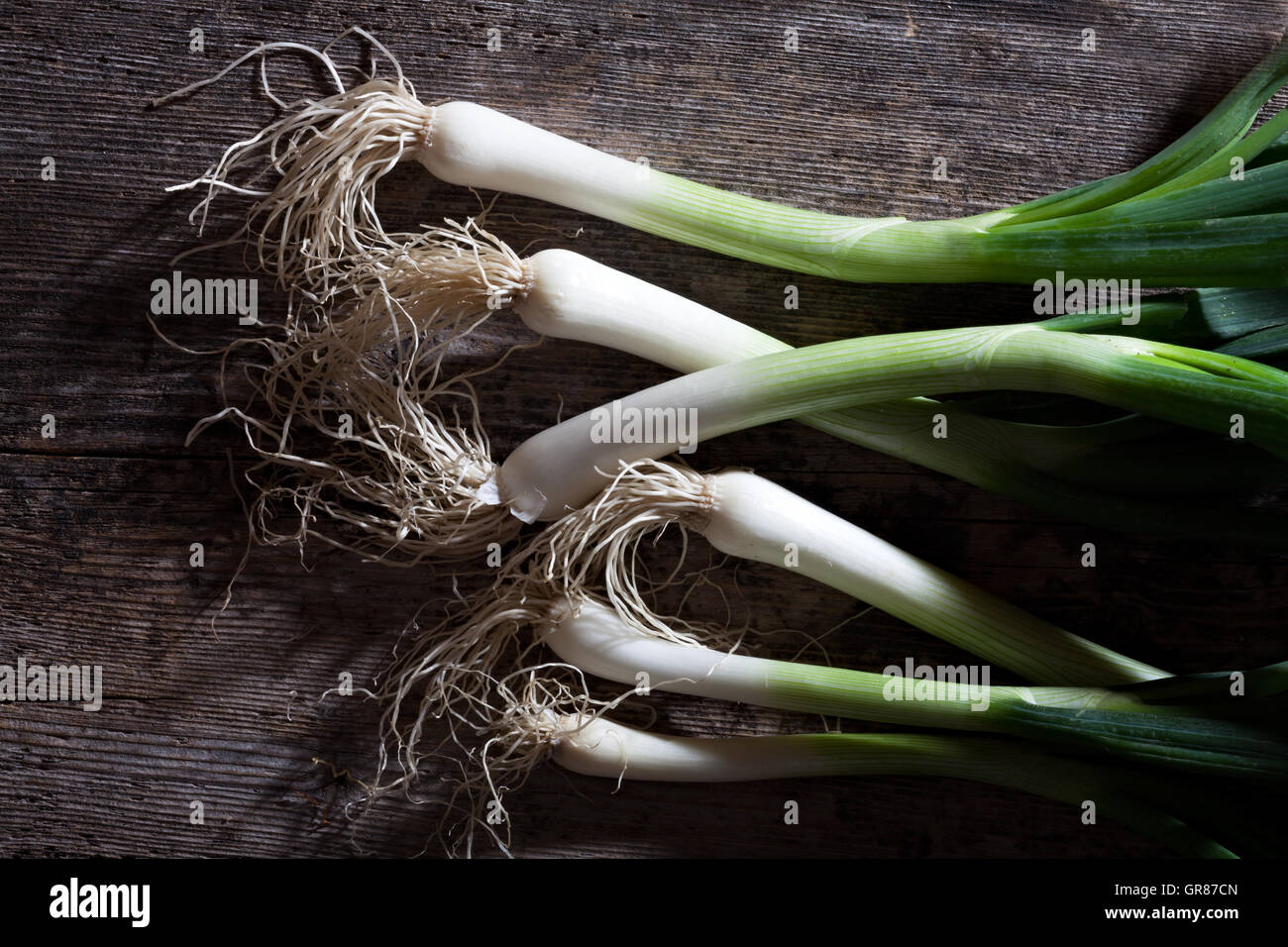 Spring onion isolated hi-res stock photography and images - Alamy