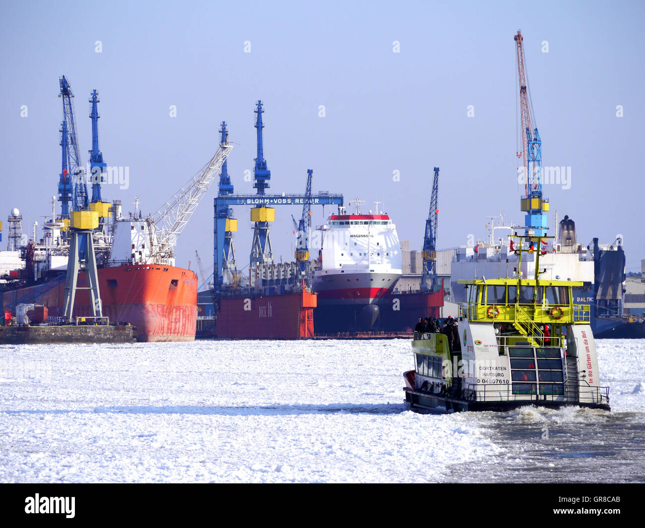 Harbour Of Hamburg In The Ice Stock Photo