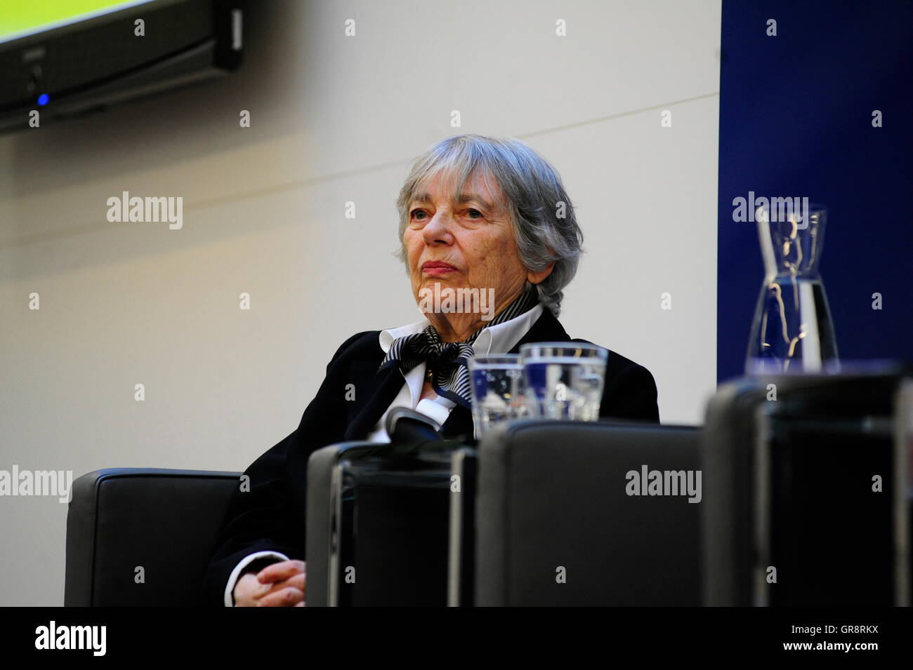 The 85-Year-Old Eyewitness Helga Kinsky Pollak About Her Youth In The Concentration Camps Theresienstadt And Auschwitz. Stock Photo