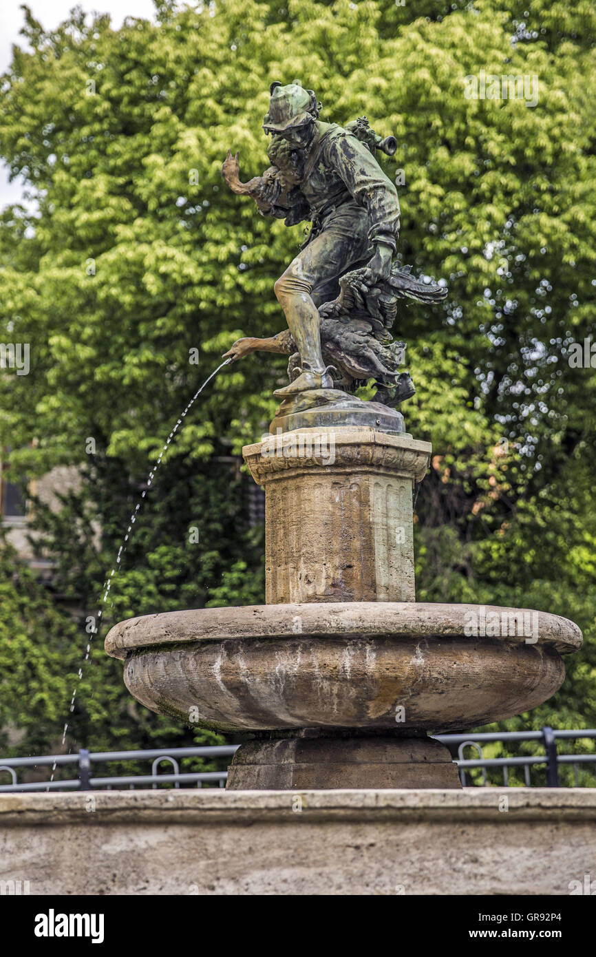 Gänsedieb Fountain In Pößneck, Saale-Orla-Kreis, Thuringia, Germany, Europe Stock Photo