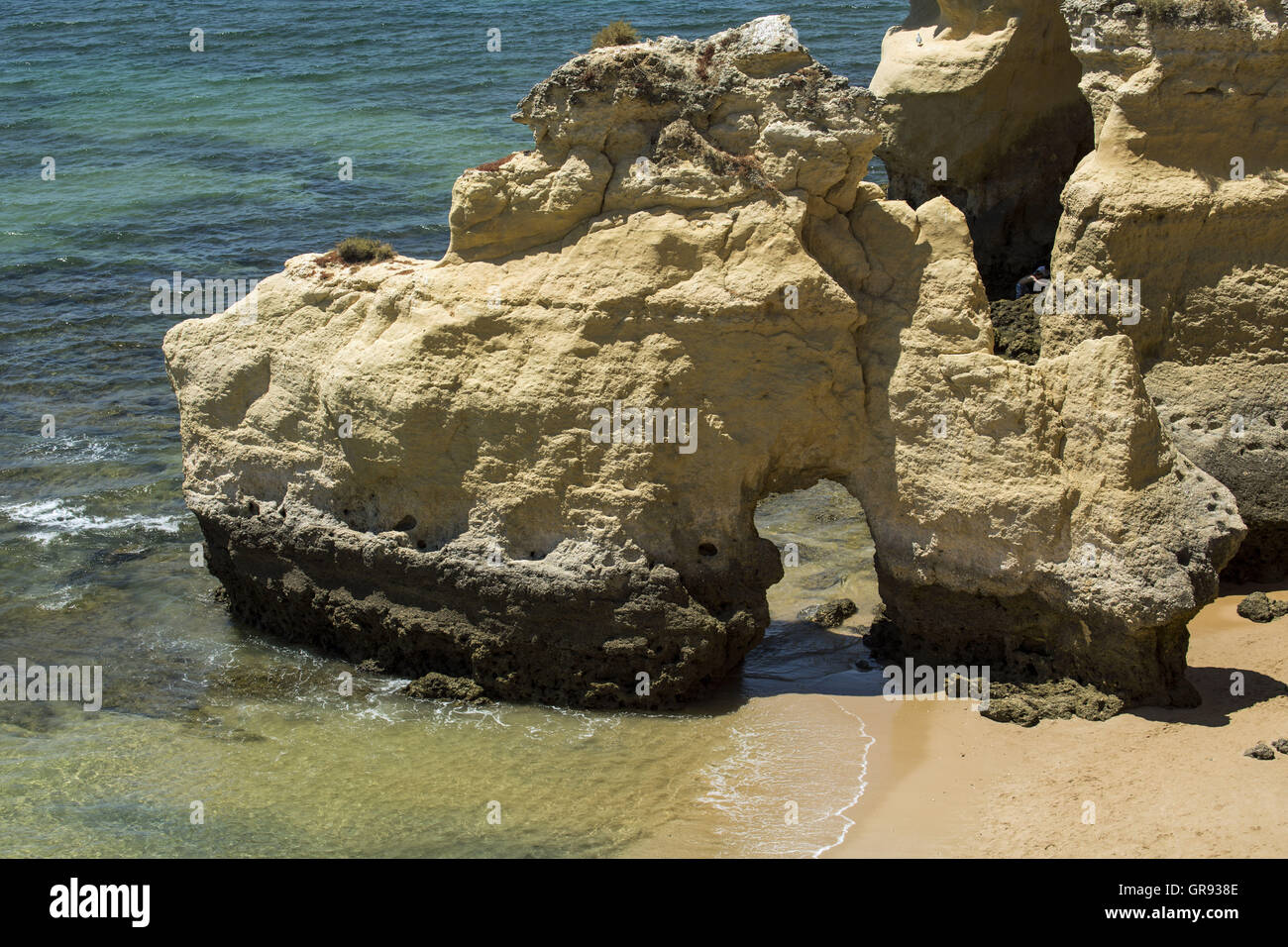 Rocky Coast West Of Armacao De Pera At Low Tide, Algarve, Portugal, Europe Stock Photo